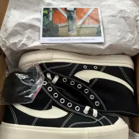 Sepatu Compass Gazelle High ORI