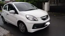 HONDA BRIO E Metic