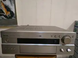 Yamaha amplifier RX-V800