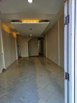 Disewakan 60jt Ruko Taman Palem, Jakarta Barat