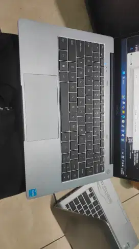 LAPTOP ADVAN 1701 CORE I3-12TH 8/256 KONDISI SESUAI FOTO