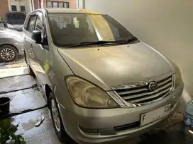 Toyota Kijang Innova 2.0 G M/T Bensin 2005