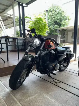 HARLEY DAVIDSON SPORTSTER 48 2015 ORANGE GLITTER SIAP BLAR