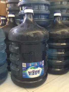 For sale galon aqua plus isi