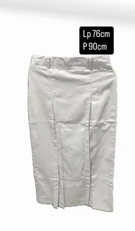 Rok bahan SMA..