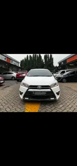 Toyota Yaris S AT TRD SPORTIVO 2016 WHITE EDITION !!