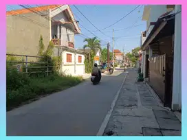 JUAL TANAH LUAS 850 M2 DI GONILAN KARTASURA DEKAT KAMPUS UMS SOLO