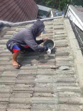 Tukang perbaikan atap bocor dan renovasi rumah dll
