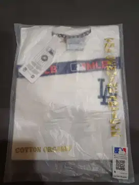 Baju Kaos LA Putih