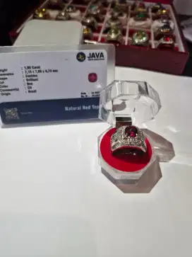 BATU NATURAL RED TOPAZ
