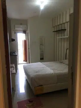 Disewakan Apartemen Gunawangsa Merr Tinggal Bawa Koper  Lantai Rendah
