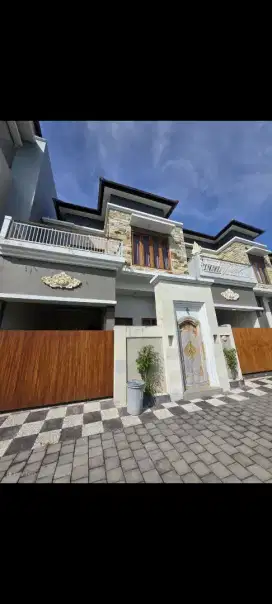 Dijual rumah lantai 2 di denpasar timur