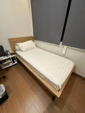 Kasur Bed tempat tidur ukuran 90m Informa