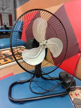 Kipas duduk merk advance 10 inch