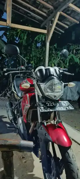 Di Jual Vixion Old 2011