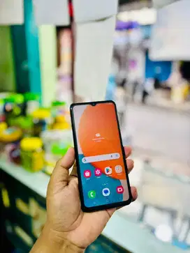 Samsung a23 5g 6/128 Unit Casan