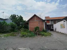 Tanah sangat strategis lempongsari area kampus UGM.
