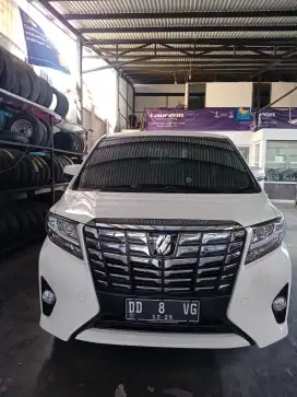 ALPHARD PUTIH 2015 BEKAS SELEBGRAM*