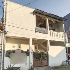 Kos Aktif Tenggilis