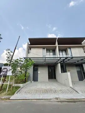 *DIJUAL RUMAH BOULEVARD JALAN RAYA CITRALAND NORTHWEST*