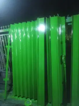 Folding gate rolling door
