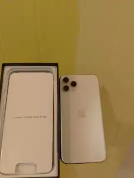 Iphone 11 pro 512b berharga masih baru