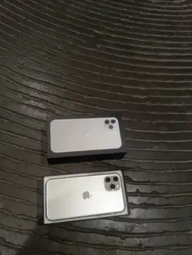 Iphone 11 pro 512gb sebagai baru