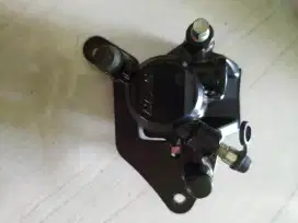 Kaliper depan revo fi, blade, karisma