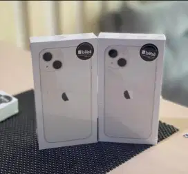 iPhone 13 128GB Putih BNIB iBox Garansi 1 Tahun Black Boleh TT