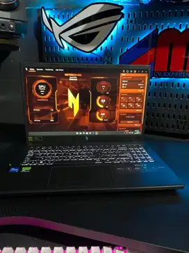 Super gaming Nitro Core i5 gen13 //8GB// RTX2050 //ssd512/3th garansii