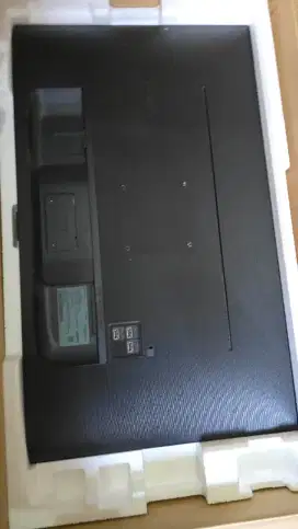 Monitor Samsung M7 32