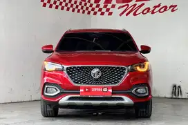 MG HS Lux 1.5 AT 2021 Merah