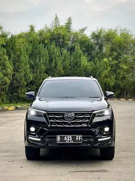 Fortuner VRZ 2.4 GR SPORT 2021