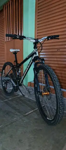 Jual sepeda United Miami Fx07 mulus  Nego
