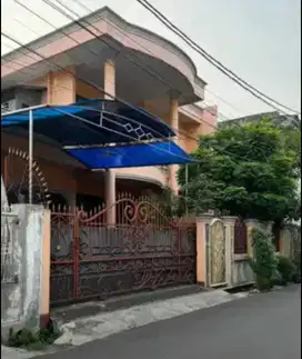 Rumah secondary Pondok Bambu strategis