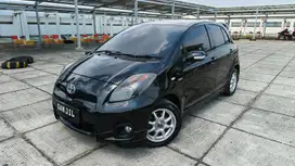 Toyota Yaris E At 2012 Hitam Km Low  80an Tdp 25jt