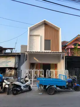 Ruko disewakan segera
