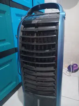 Di jual air coleer masih lengkap