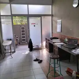 Rumah Blulukan 174Mt, 2Kt, 1Km, Lorin jalan Adi Sucipto, Colomadu