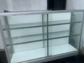 Etalase 3 Susun Panjang 1,5 meter