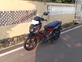 Yamaha Soul GT 2014 hitam BU. 6,5 JT nego