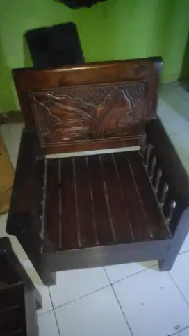 DIJUAL BANGKU KAYU JATI