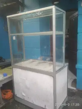 Etalase makanan 2 susun