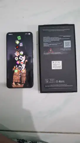 SAMSUNG S24 BASIC 8/256