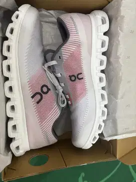 Sepatu Cloud 5 Push Lavender Red
