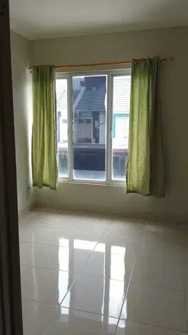Disewakan Rumah Cluster Metland Menteng Cakung Jakarta Timur