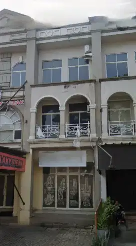Di Jual Ruko Boulevard Grand Galaxy City Bekasi