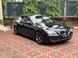 BMW 523i 2010 Bensin