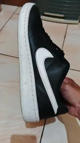 Sneaker Nike Court UK 44