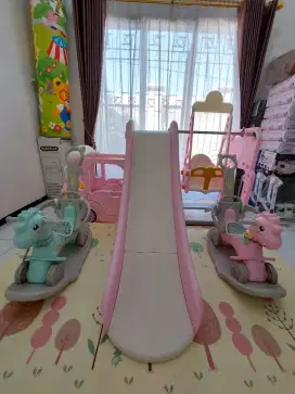 Mainan Perosotan Anak Bus Set + Kuda 2 (Murah)